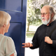 Illustration for article titled New Law Requires Sex Offenders To Inform Residents Before Moving Into Their Homesem/em